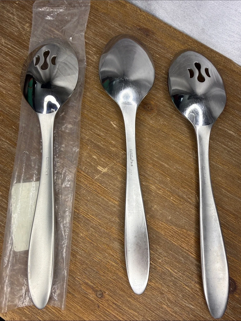 Oneida Stave Serving Spoons Set of 3 Slotted Pierced Solid Stainless Steel 18/10